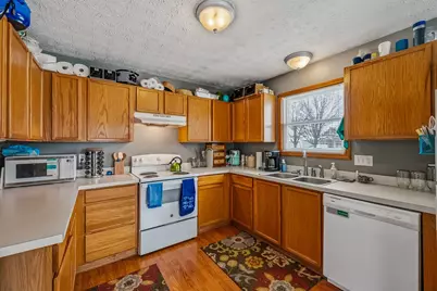 1052 Braxton Boulevard, London, OH 43140 - Photo 7