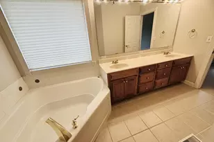 1815 Samples Ct, Celina, OH 45822 - Photo 21