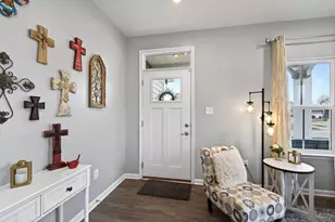 501 Jacob court, Tipp City, OH 45371 - Photo 3