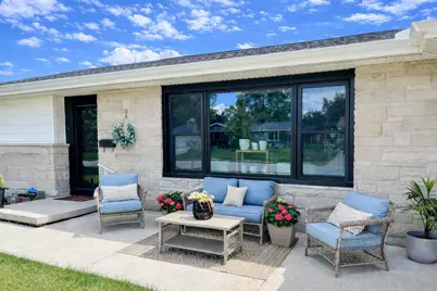 309 Cole Drive, Wapakoneta, OH 45895 - Photo 3