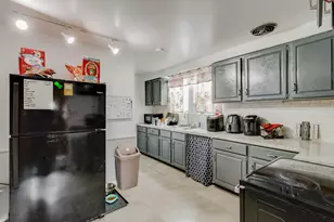 608 W Pearl St, Wapakoneta, OH 45895 - Photo 13