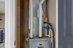 9050 Elm St, Lakeview, OH 43331 - Photo 25