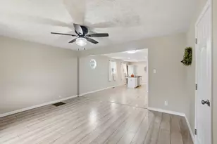 709 N Russell St, Urbana, OH 43078 - Photo 5