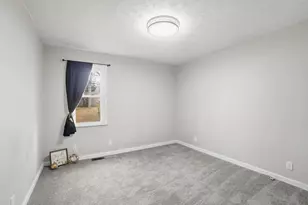 709 N Russell St, Urbana, OH 43078 - Photo 17