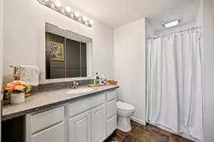 525 N Main St, Bellefontaine, OH 43311 - Photo 19