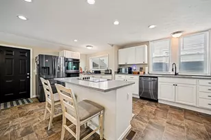 525 N Main St, Bellefontaine, OH 43311 - Photo 13