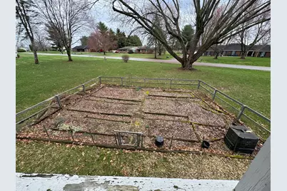 4607 S Plateau Drive, Springfield, OH 45502 - Photo 13