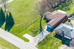 5760 Kitridge Rd, Dayton, OH 45424 - Photo 19