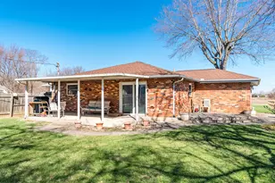 5760 Kitridge Rd, Dayton, OH 45424 - Photo 15