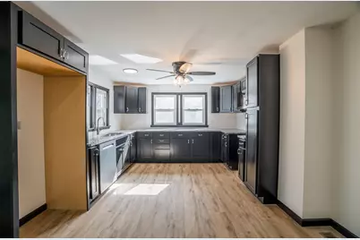 359 E Main Street, Piqua, OH 45356 - Photo 9