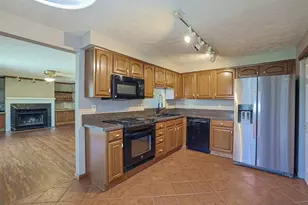 211 Katy Ln, Englewood, OH 45322 - Photo 9