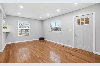 813 Cosler Drive, Dayton, OH 45403 - Photo 5