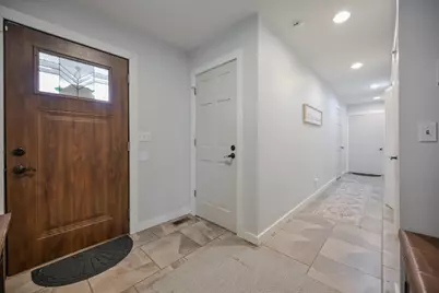 780 W Eva Circle, Springfield, OH 45504 - Photo 7