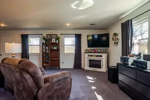 7117 Fishburg Rd, Dayton, OH 45424 - Photo 21