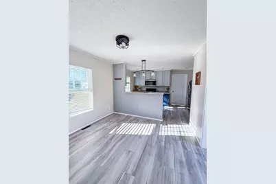 4100 Troy Road #Lot 24, Springfield, OH 45502 - Photo 7