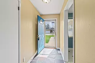 639 Rockhill Ave, Dayton, OH 45429 - Photo 7