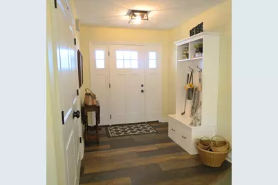 546 Loxley Lane, Troy, OH 45373 - Photo 3