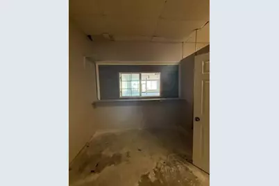 1814 S Limestone Street, Springfield, OH 45505 - Photo 5