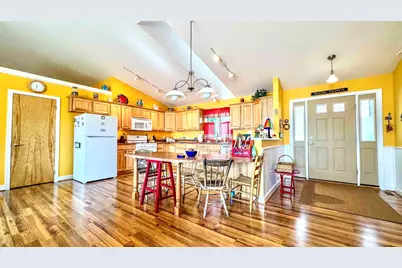 9668 E Lakeshore Drive, Huntsville, OH 43324 - Photo 13