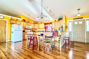 9668 E Lakeshore Dr, Huntsville, OH 43324 - Photo 13