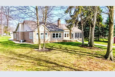 9668 E Lakeshore Drive, Huntsville, OH 43324 - Photo 1