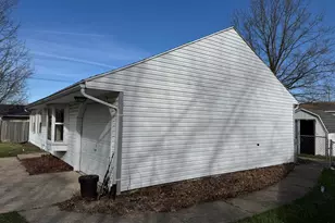 1404 Attleboro Ave, Springfield, OH 45503 - Photo 3