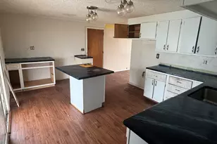 1404 Attleboro Ave, Springfield, OH 45503 - Photo 11