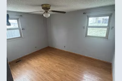 1404 Attleboro Avenue, Springfield, OH 45503 - Photo 7