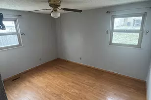 1404 Attleboro Ave, Springfield, OH 45503 - Photo 7