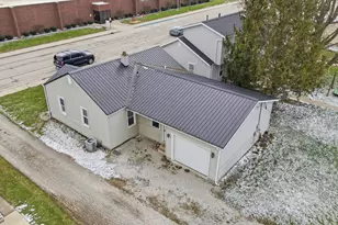 817 Murlin Ave, Celina, OH 45822 - Photo 23