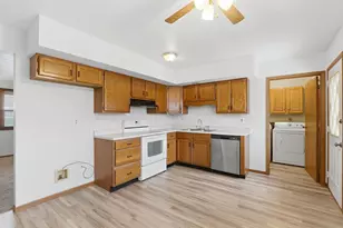 107 Ashlee Dr, Lewisburg, OH 45338 - Photo 9