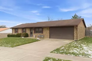 107 Ashlee Dr, Lewisburg, OH 45338 - Photo 3