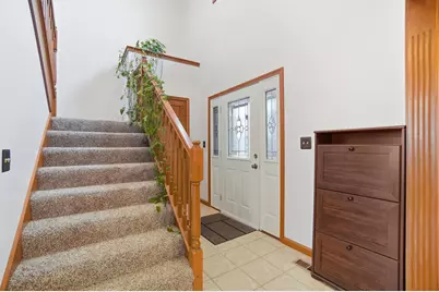 661 Willow Point Court, Troy, OH 45373 - Photo 5