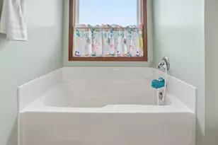 661 Willow Point Ct, Troy, OH 45373 - Photo 31