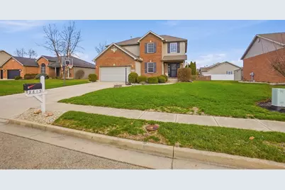 2813 Amberwood Drive, Troy, OH 45373 - Photo 1