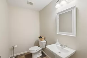 2813 Amberwood Dr, Troy, OH 45373 - Photo 37