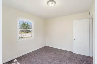 1835 S Sweetbriar Lane, Springfield, OH 45505 - Photo 1