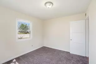 1835 S Sweetbriar Ln, Springfield, OH 45505 - Photo 1