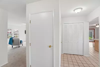 608 W Washington Street, New Carlisle, OH 45344 - Photo 5