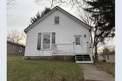 404 N Troy Street, Bellefontaine, OH 43311 - Photo 1