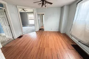 317 N Elm St, Bellefontaine, OH 43311 - Photo 5