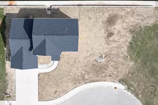 5115 S Lake Ct, Celina, OH 45822 - Photo 3