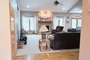 3909 Koop Rd, Saint Marys, OH 45885 - Photo 9