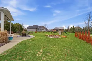 690 Rosecrest Dr, Troy, OH 45373 - Photo 77