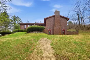 3831 Crescent Hill Rd, Springfield, OH 45502 - Photo 3