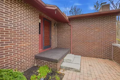 3831 Crescent Hill Road, Springfield, OH 45502 - Photo 5