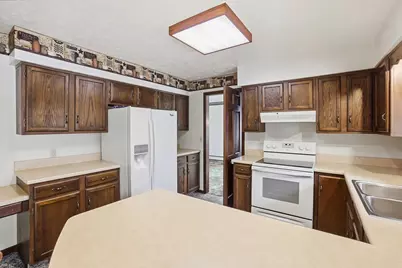 3831 Crescent Hill Road, Springfield, OH 45502 - Photo 13