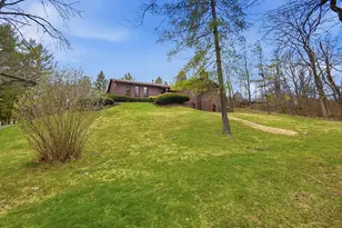 3831 Crescent Hill Rd, Springfield, OH 45502 - Photo 1