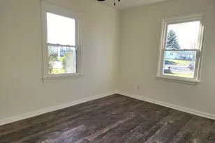 1124 Erie Ave, Bellefontaine, OH 43311 - Photo 19