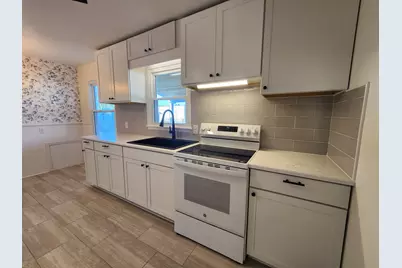 1124 Erie Avenue, Bellefontaine, OH 43311 - Photo 5